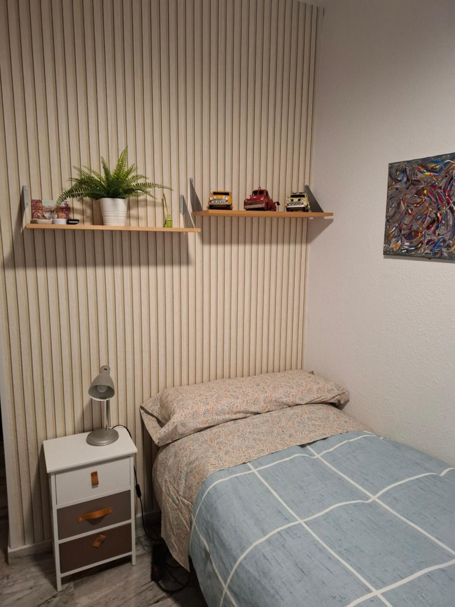 Habitacion Particular Con Bano Privado Севилья Экстерьер фото
